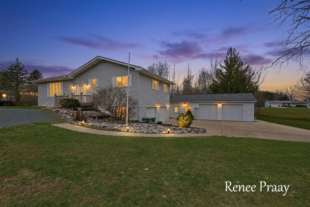 3830 Meadowbrook Lane, Hart, MI 49420