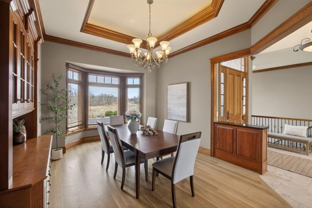 130 Bergamot Drive, Medina, MN 55340