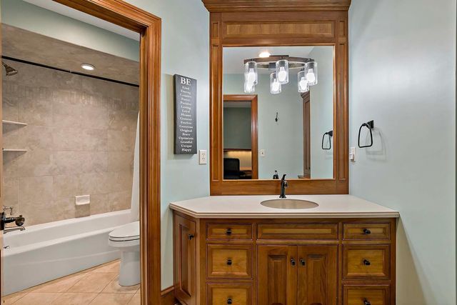 130 Bergamot Drive, Medina, MN 55340