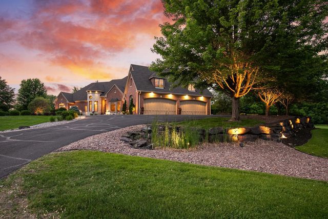 130 Bergamot Drive, Medina, MN 55340