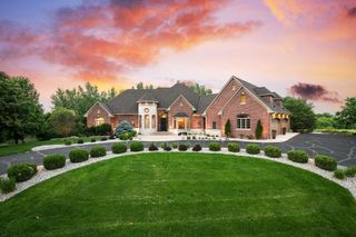 130 Bergamot Drive, Medina, MN 55340