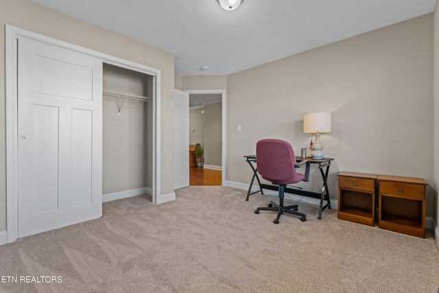 415 Larkspur Way, Sevierville, TN 37862