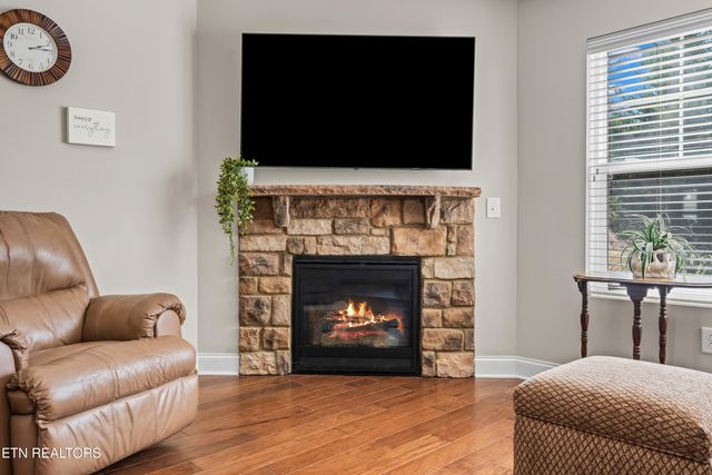 415 Larkspur Way, Sevierville, TN 37862