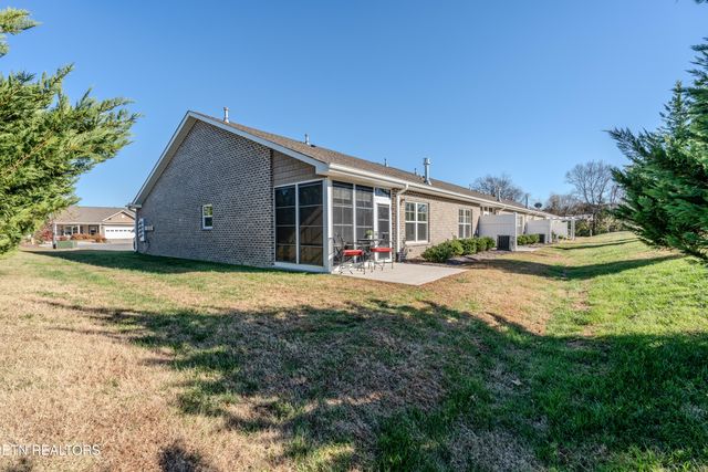 415 Larkspur Way, Sevierville, TN 37862