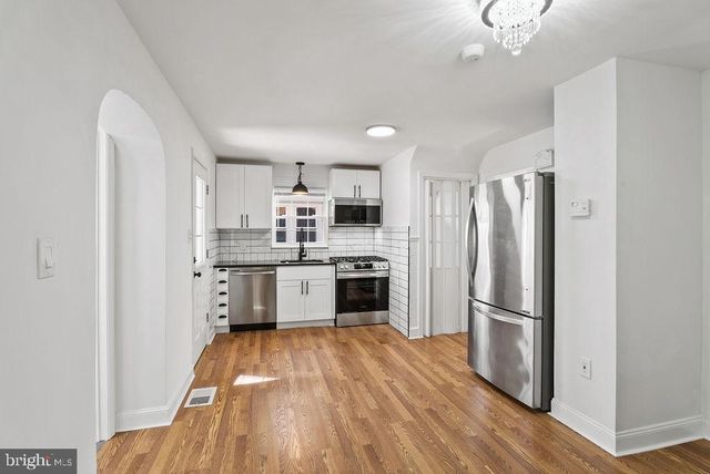 832 MARYLAND AVE, Hagerstown, MD 21740