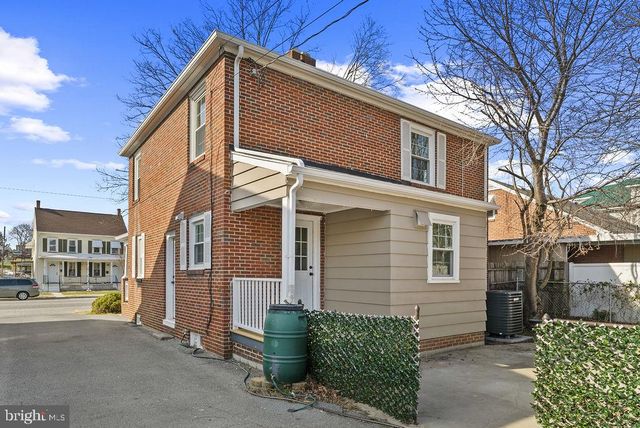 832 MARYLAND AVE, Hagerstown, MD 21740