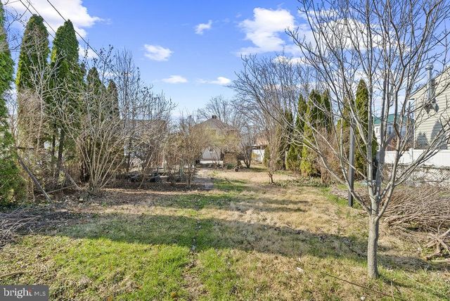 832 MARYLAND AVE, Hagerstown, MD 21740