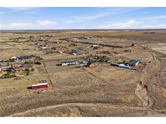 4115 Flandin Ct, Strasburg, CO 80136