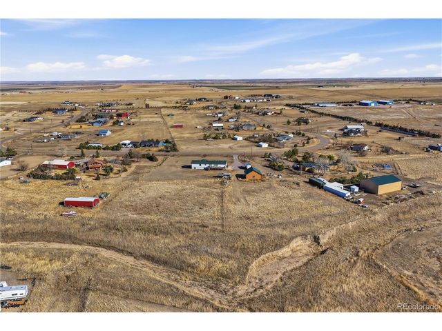 4115 Flandin Ct, Strasburg, CO 80136