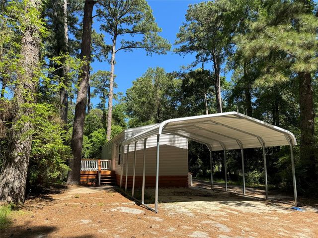 45 Whippoorwill, Trinity, TX 75862