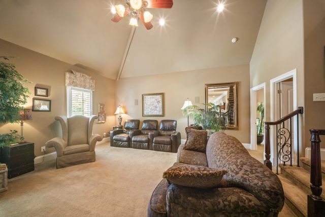107 Mimosa Dr, Gallatin, TN 37066