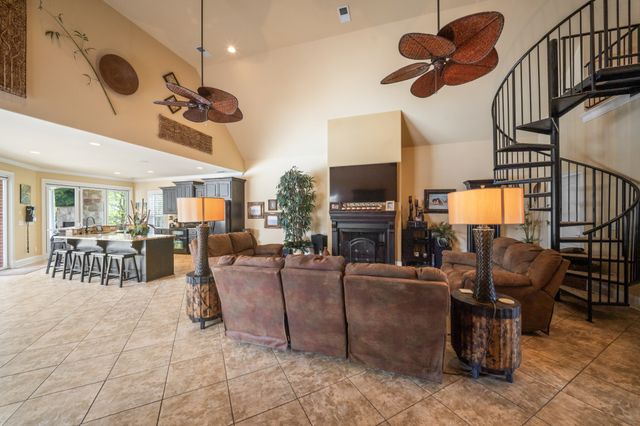 107 Mimosa Dr, Gallatin, TN 37066