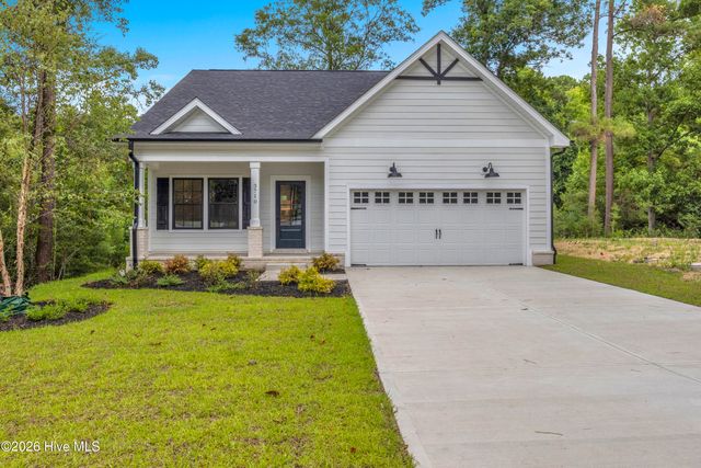 3710 Marsh Hen Drive SW, Shallotte, NC 28470