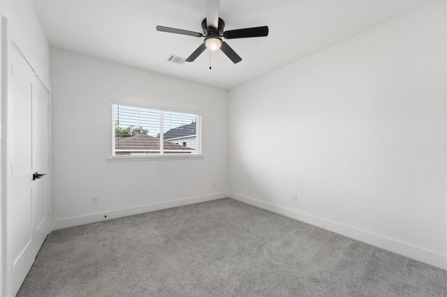 1230 Mcneil Street, Houston, TX 77009