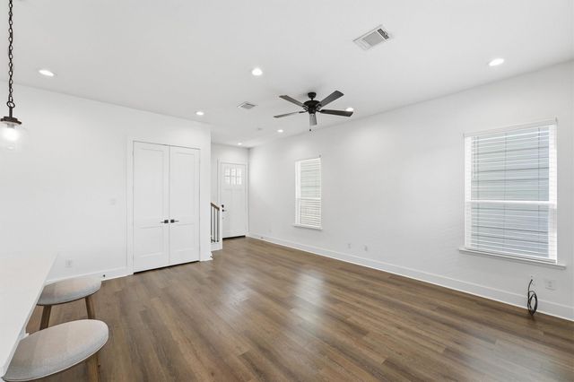 1230 Mcneil Street, Houston, TX 77009