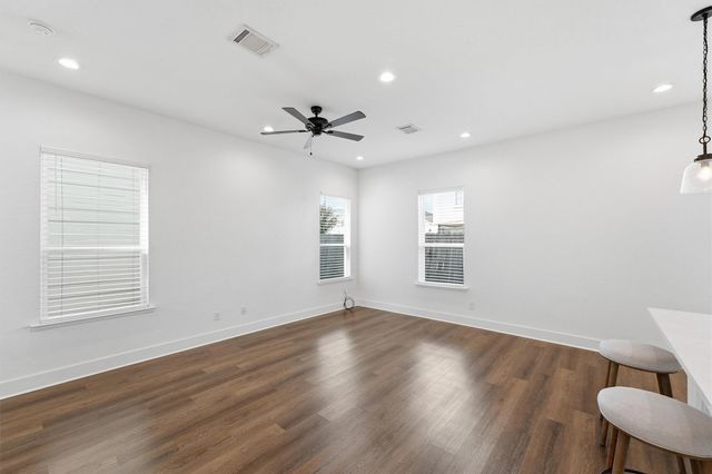1230 Mcneil Street, Houston, TX 77009