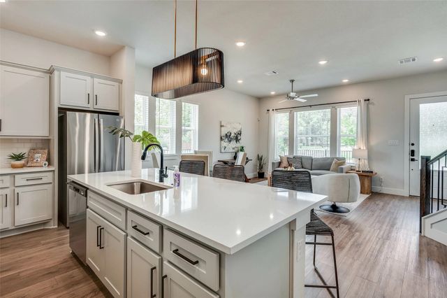 505 Mission Trail 534, Arlington, TX 76010