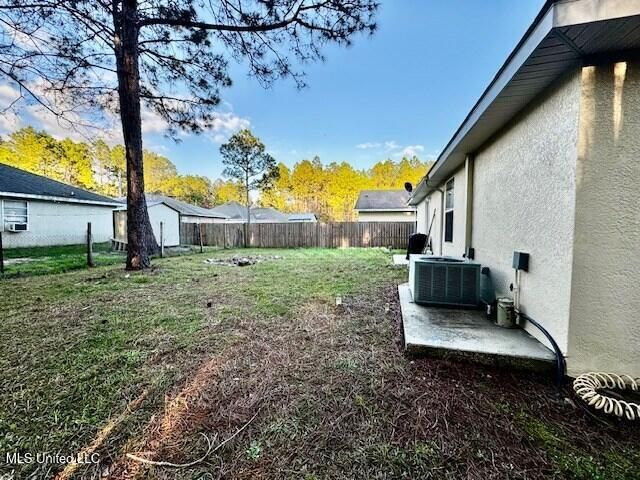 6032 E Oktibbeha Street, Bay Saint Louis, MS 39520