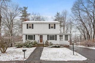 114 Fanning Ave, Dracut, MA 01826