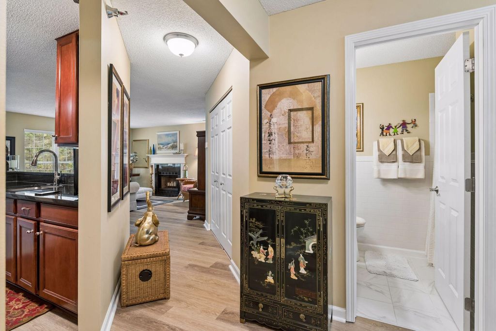 6000 Chasewood Parkway 204, Hopkins, MN 55343 — photo 4
