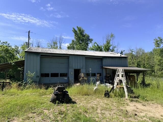 3538 108th Avenue, Trowbridge Twp, MI 49010