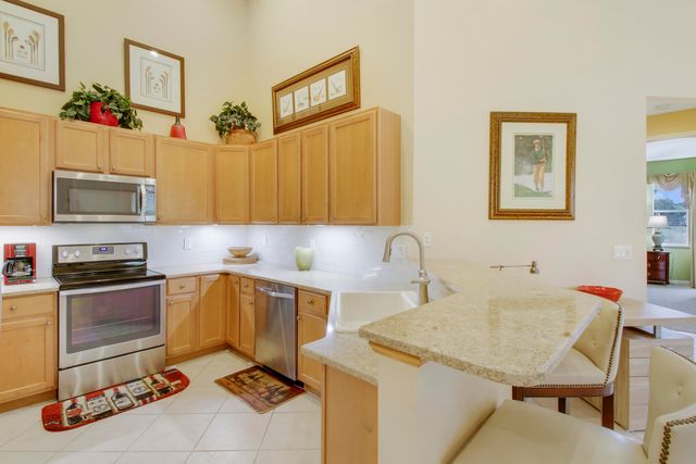 9015 Sand Shot Way, Port St. Lucie, Port St Lucie, FL 34986