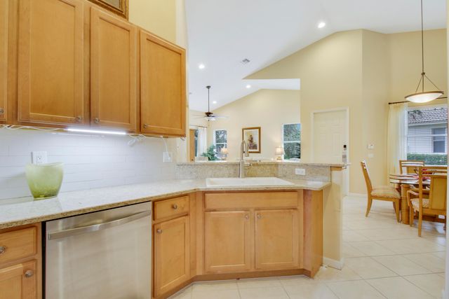 9015 Sand Shot Way, Port St. Lucie, Port St Lucie, FL 34986