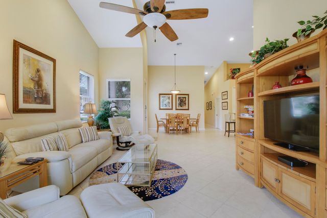 9015 Sand Shot Way, Port St. Lucie, Port St Lucie, FL 34986