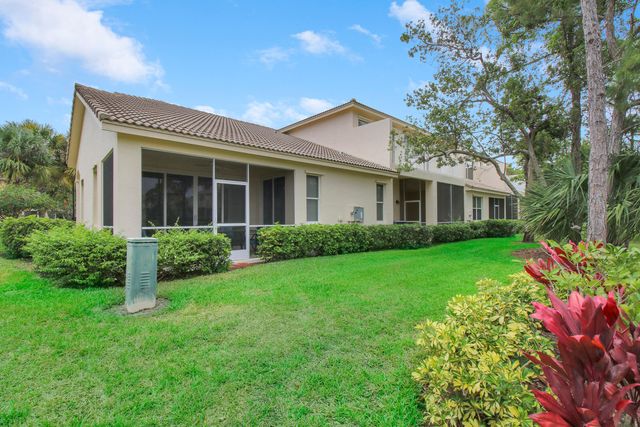 9015 Sand Shot Way, Port St. Lucie, Port St Lucie, FL 34986