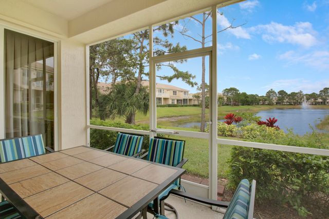 9015 Sand Shot Way, Port St. Lucie, Port St Lucie, FL 34986