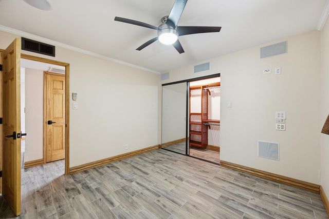 8030 E Oak Street, Scottsdale, AZ 85257