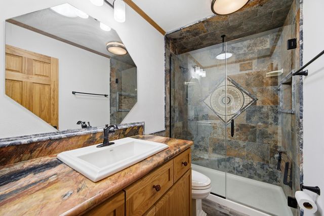 8030 E Oak Street, Scottsdale, AZ 85257