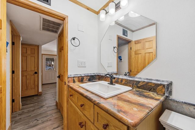 8030 E Oak Street, Scottsdale, AZ 85257