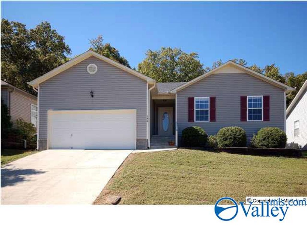 196 Hollington Drive, Huntsville, AL 35811