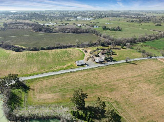 3270 Jackson Valley Rd, Ione, CA 95640