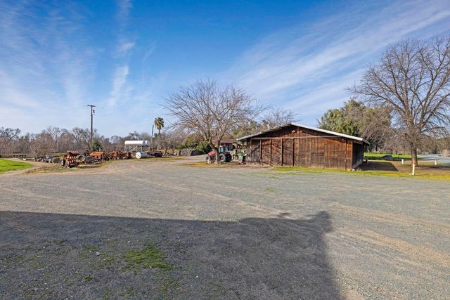 3270 Jackson Valley Rd, Ione, CA 95640