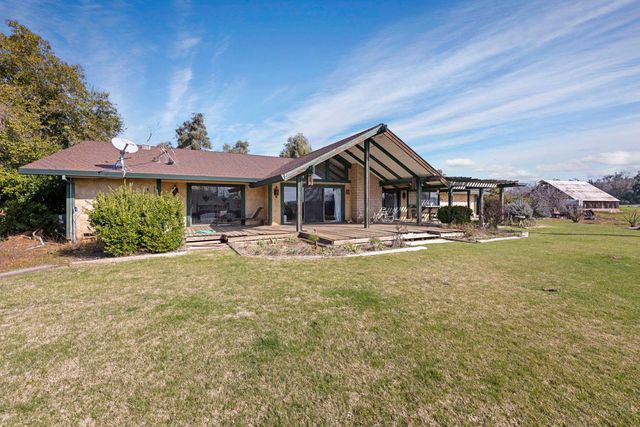3270 Jackson Valley Rd, Ione, CA 95640