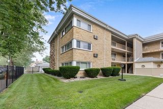 7206 W WELLINGTON Avenue 2A, Chicago, IL 60707