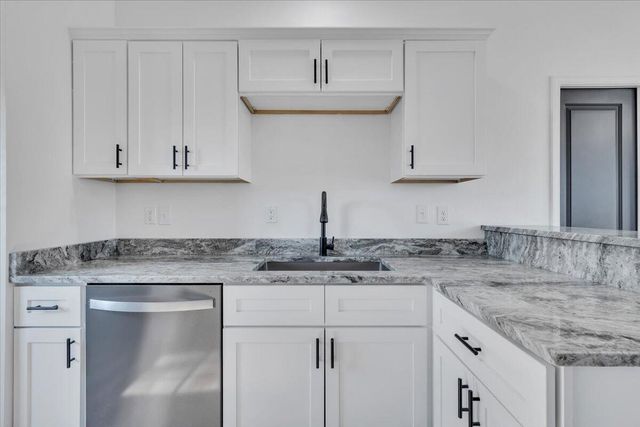 2226 Rutherford AVE, Roanoke, VA 24016