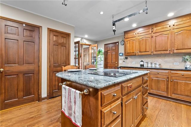 513 NE Balboa Street, Lee's Summit, MO 64063