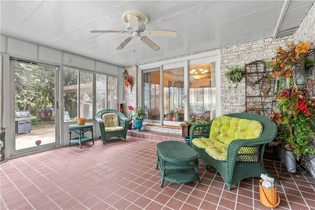 513 NE Balboa Street, Lee's Summit, MO 64063