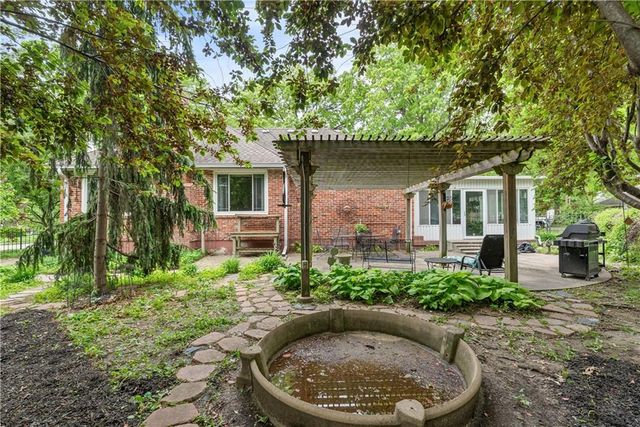 513 NE Balboa Street, Lee's Summit, MO 64063