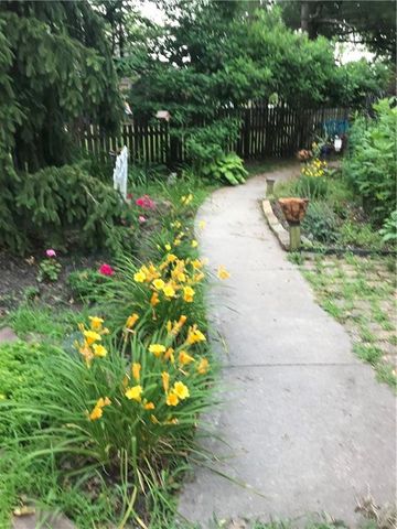 513 NE Balboa Street, Lee's Summit, MO 64063