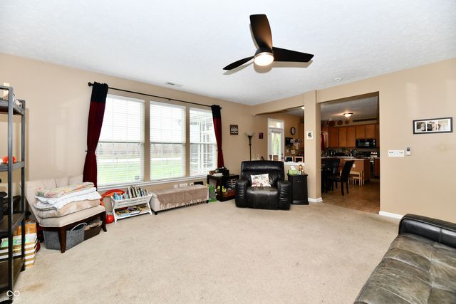5862 Columbia Circle, Greenwood, IN 46142