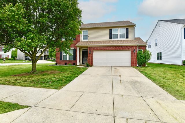 5862 Columbia Circle, Greenwood, IN 46142
