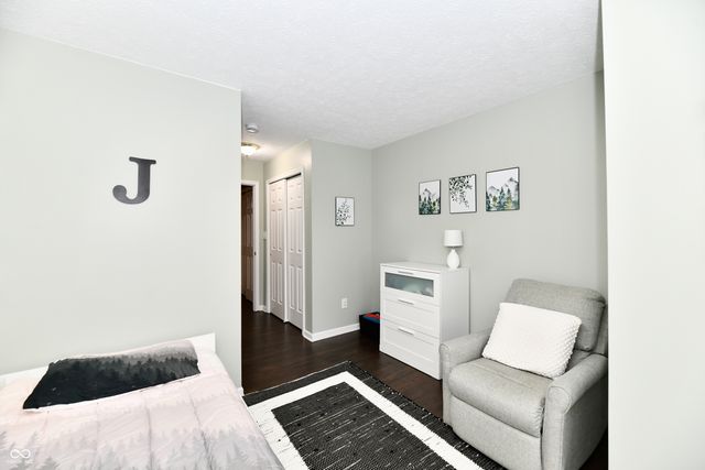 5862 Columbia Circle, Greenwood, IN 46142