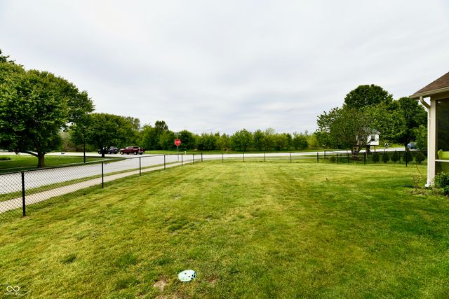 5862 Columbia Circle, Greenwood, IN 46142