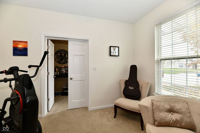 5862 Columbia Circle, Greenwood, IN 46142