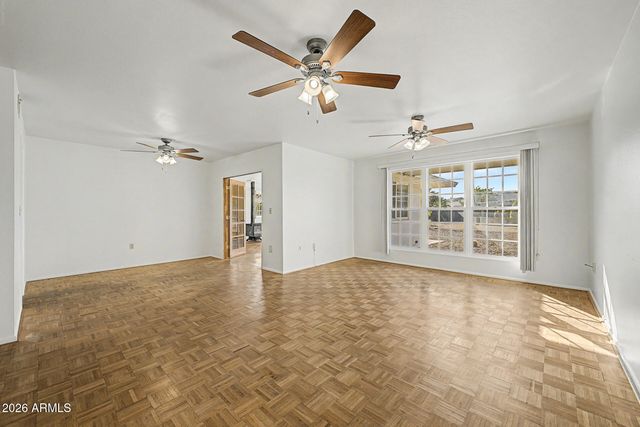 10338 W CARON Drive, Sun City, AZ 85351