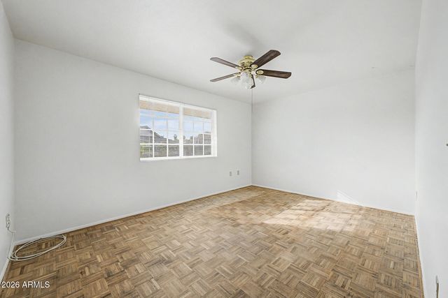 10338 W CARON Drive, Sun City, AZ 85351